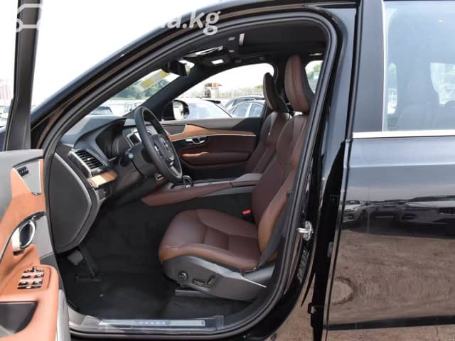 Volvo XC90 II Рестайлинг Recharge 2.0hyb AT 4WD