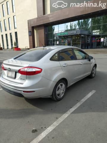 Ford Fiesta Mk6 Рестайлинг 1.6 AMT