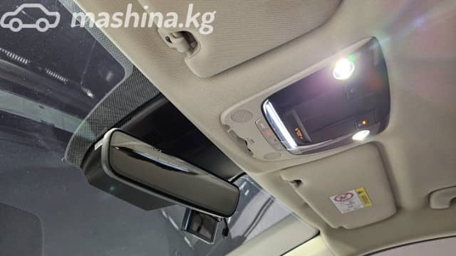 Kia K5 III LPi 2.0 AT