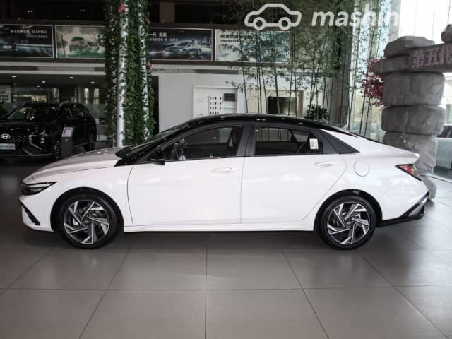 Hyundai Elantra VII (CN7) Рестайлинг 1.5 CVT