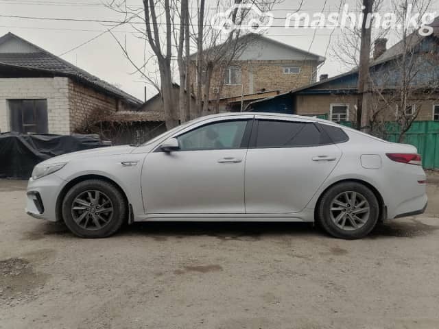 Kia K5 II 2.0 AT
