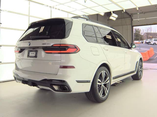 BMW X7 I (G07) Рестайлинг 40i 3.0 AT 4WD