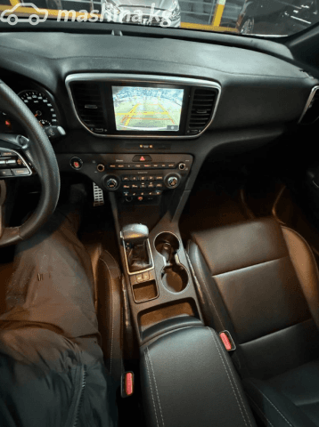Kia Sportage IV Рестайлинг 2.0d AT