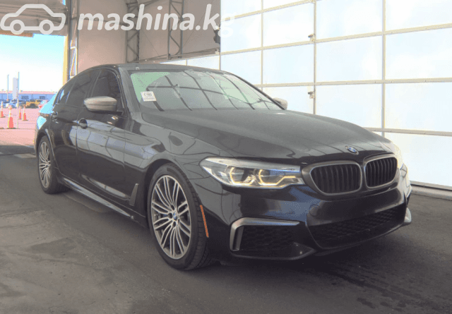 BMW 5 серии VII (G30/G31) M550i xDrive 4.4 AT 4WD