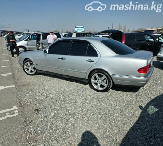 Mercedes-Benz E-Класс II (W210, S210) 240 2.4 MT