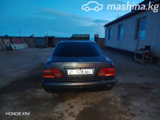 Mercedes-Benz E-Класс II (W210, S210) 200 2.0 MT