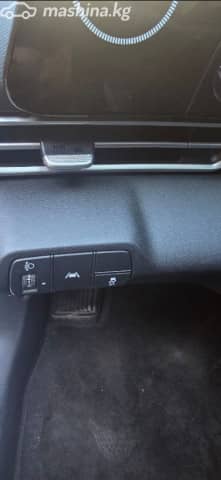 Hyundai Avante VII 1.6 AT