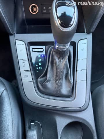 Hyundai Avante VI Рестайлинг 1.6 CVT