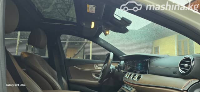 Mercedes-Benz E-Класс V (W213, S213, C238) Рестайлинг 250 2.0 AT