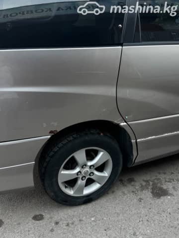 Toyota Estima II Рестайлинг 2.4 AT