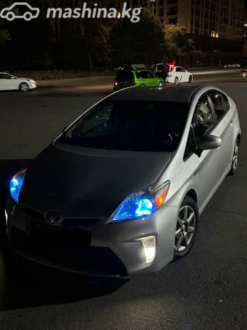 Toyota Prius III Рестайлинг (XW30) 1.8hyb AT
