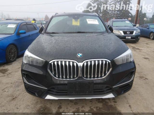 BMW X1 II (F48) Рестайлинг 28i xDrive 2.0 AT 4WD