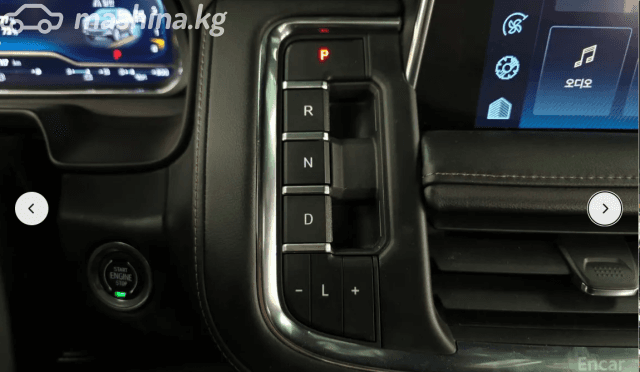Chevrolet Tahoe V 6.2 AT 4WD