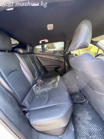 Toyota Prius IV (XW50) 1.8hyb CVT