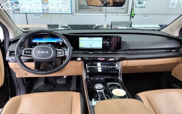 Kia Carnival IV 2.2d AT