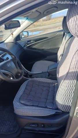 Hyundai Sonata VI (YF) 2.0 AT
