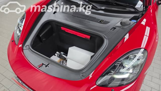 Porsche Boxster IV 718 (982) GTS 4.0 AMT