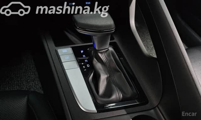 Hyundai Avante VII 1.6 AT