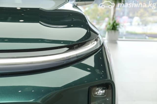 LiXiang L7 Рестайлинг 1.5hyb AT 4WD