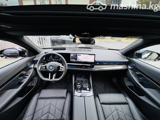 BMW 5 серии VIII (G60/G61/G68) 530e xDrive 2.0hyb AT 4WD
