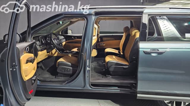 Kia Carnival IV 2.2d AT