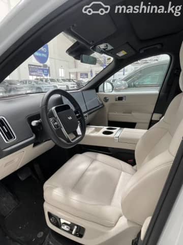 LiXiang L9 Рестайлинг 1.5hyb AT 4WD