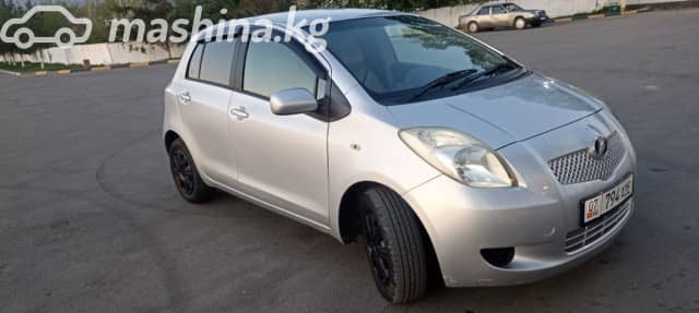 Toyota Vitz II (XP90) 1.0 CVT