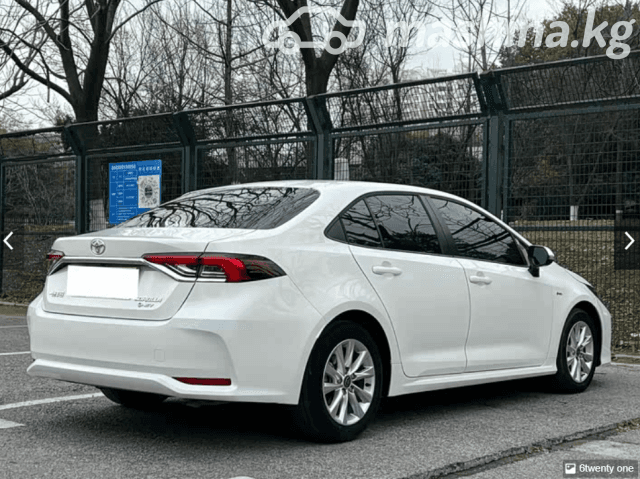 Toyota Corolla XII (E210) Sporty 1.8hyb CVT
