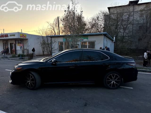 Toyota Camry VIII (XV70) Рестайлинг 2.5 AT 4WD