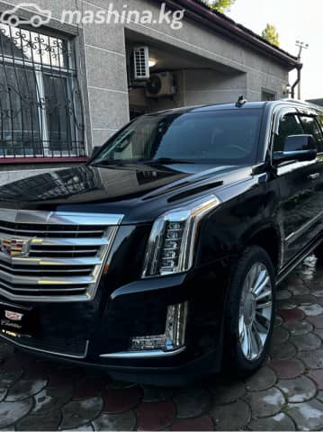 Cadillac Escalade IV 6.2 AT 4WD