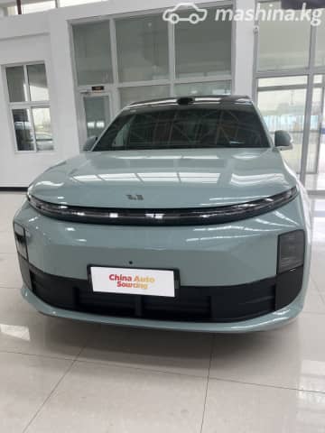 LiXiang L6 1.5hyb AT 4WD
