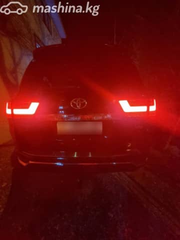 Toyota Land Cruiser 200 Series 4.7 AT 4WD