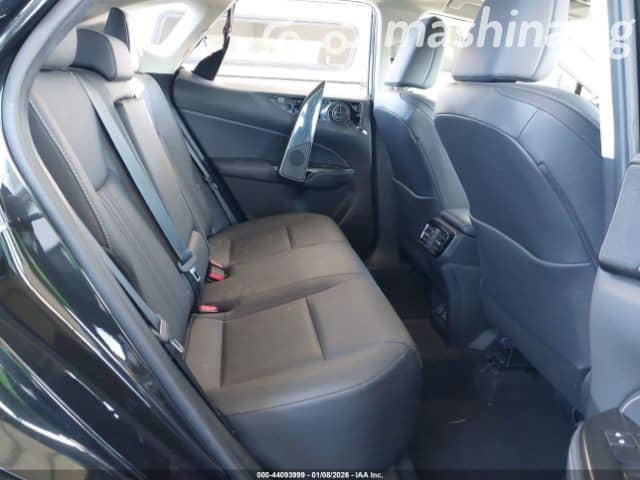 Lexus NX II 250 2.5 AT
