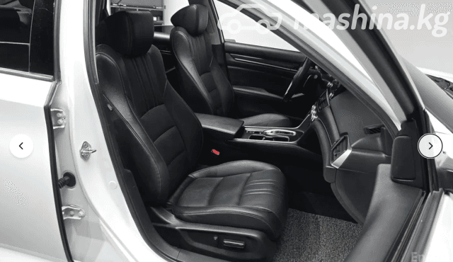 Honda Accord X 2.0hyb CVT