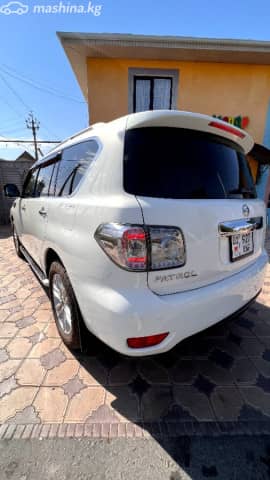 Nissan Patrol VI (Y62) 5.6 AT 4WD