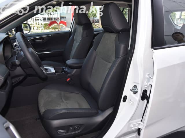 Toyota RAV4 V (XA50) 2.5 AT