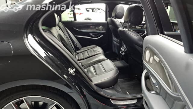 Mercedes-Benz E-Класс AMG V (W213) Рестайлинг 53 AMG 3.0 AT 4WD