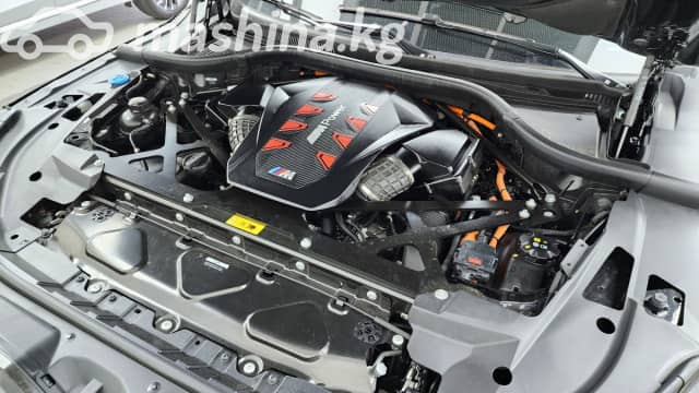 BMW XM 4.4hyb AT 4WD