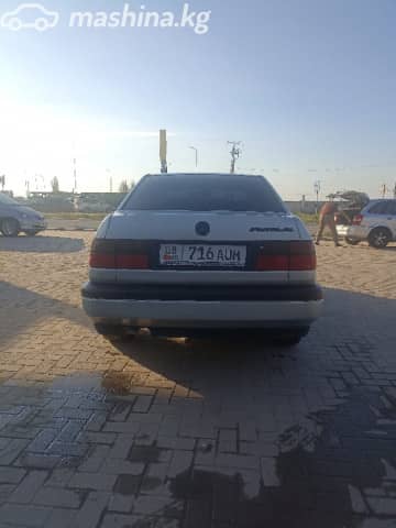 Volkswagen Vento 1.8 MT