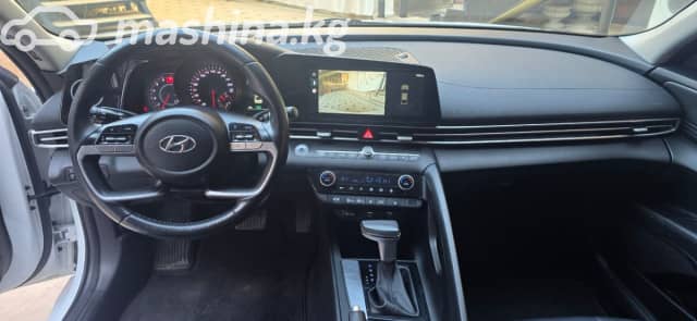 Hyundai Avante VII 1.6 AT