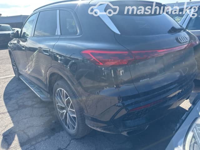 Audi Q5 III 40 TFSI 2.0 AMT 4WD