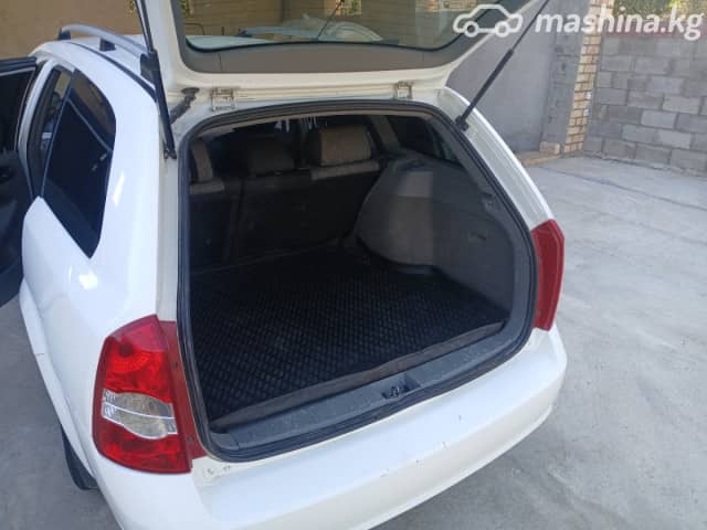 Chevrolet Lacetti 1.6 MT