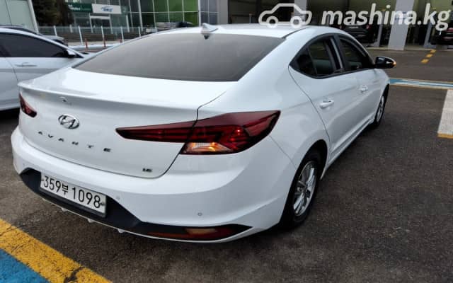 Hyundai Avante VI Рестайлинг 1.6 CVT