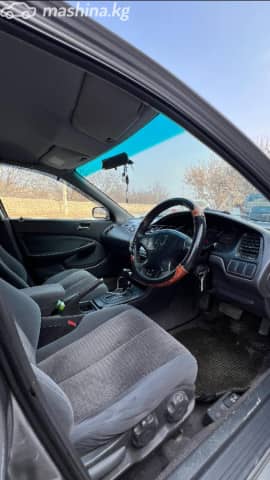 Honda Accord VI 1.8 AT