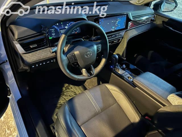 Toyota Camry IX (XV80) 2.5hyb CVT 4WD
