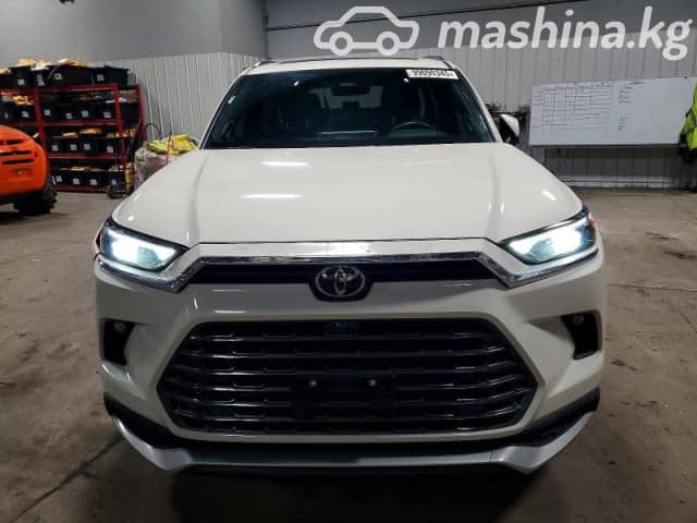Toyota Grand Highlander 2.4hyb AT 4WD
