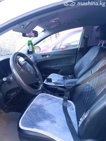 Hyundai Solaris II 1.6 AT