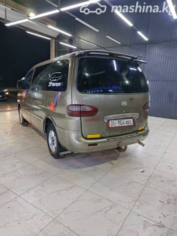 Hyundai Starex (H-1) I 2.5d MT