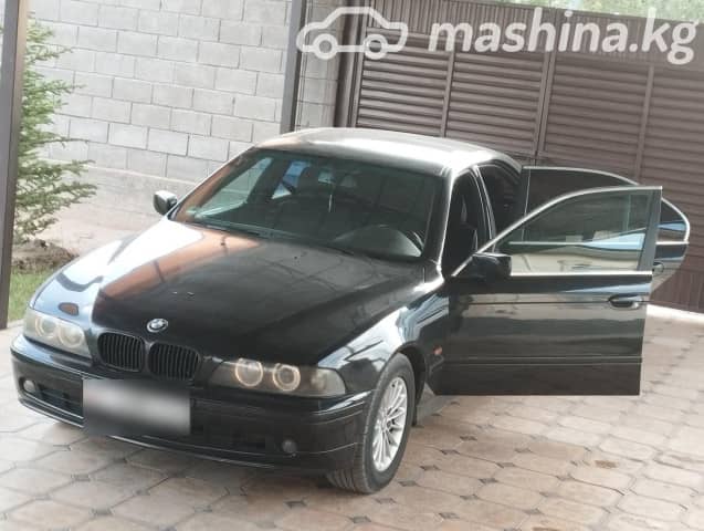 BMW 5 серии IV (E39) Рестайлинг 520i 2.2 MT