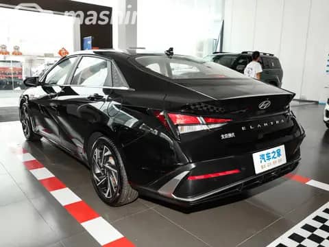 Hyundai Elantra VII (CN7) Рестайлинг 1.5 CVT
